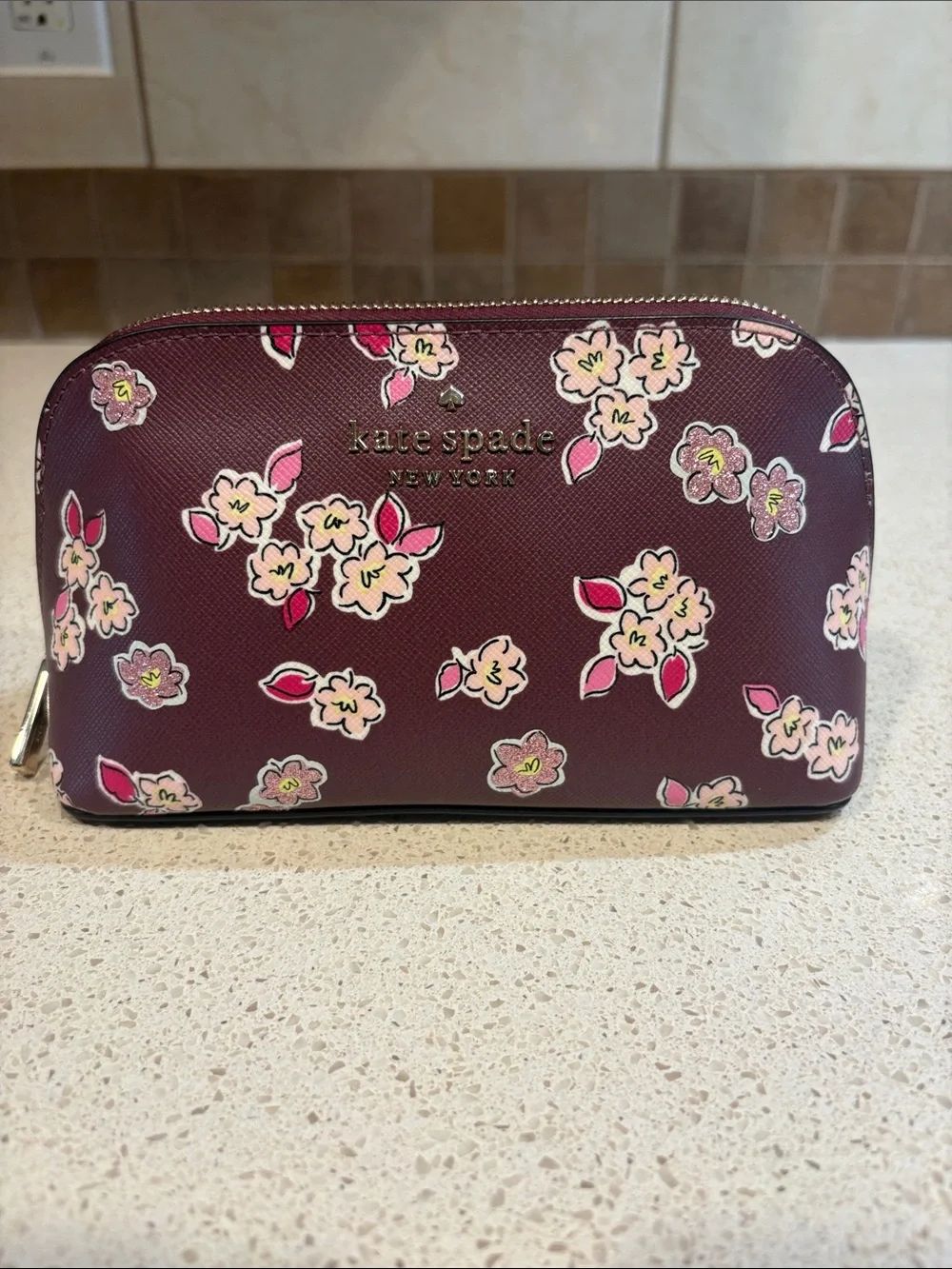kate spade NWOT  Burgundy Floral Saffiano Leather Cosmetic Case
